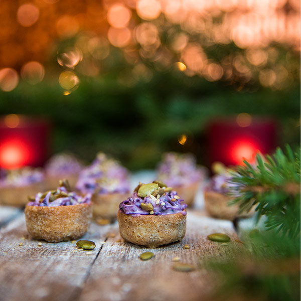 Vegetariska krustader med rödkålsröra