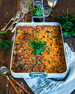 Moussaka med aubergine och fetaost